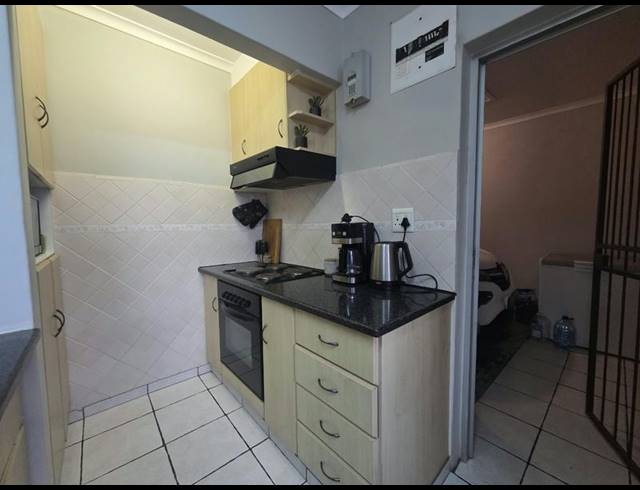 3 BEDROOM HOUSE FOR SALE IN OAKGLEN
